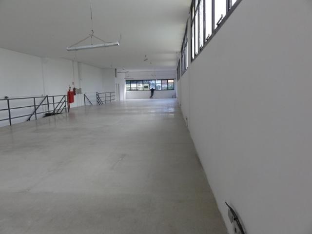 Sala para Venda em Barueri - 5
