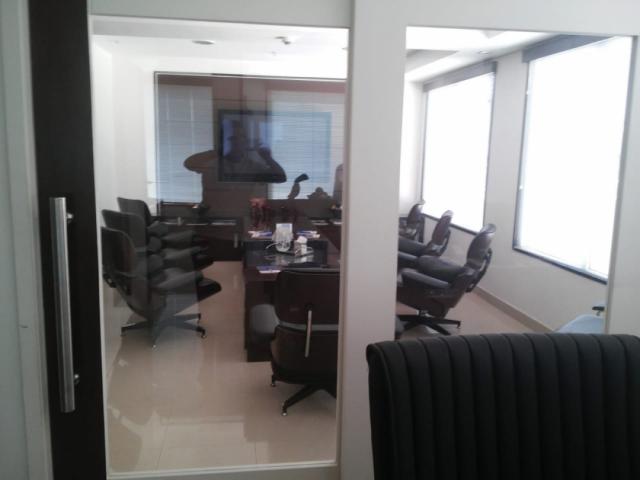 Sala para Venda em Guarulhos - 4